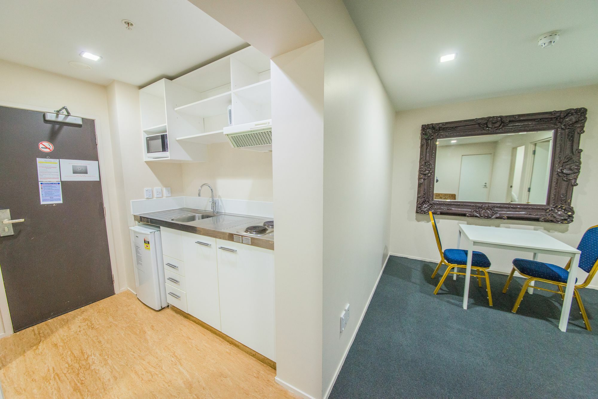 Empire Aparthotel Auckland